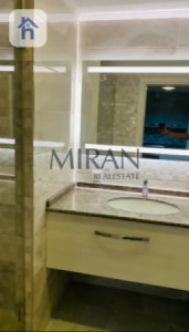 Modern Apartment with Stunning Views Resim 5