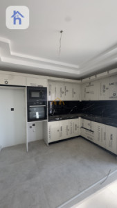 Studio Apartment image 2