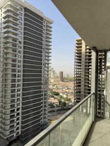 Elegant 1-Bedroom Apartment in Erbil Image 19