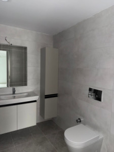 Corner Apartment Image 10