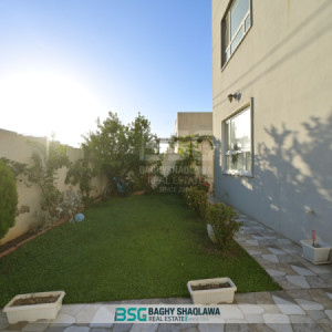 Corner House Two Floors Resim 3