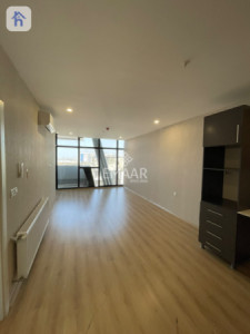 Cozy One-Bedroom Apartment image 4