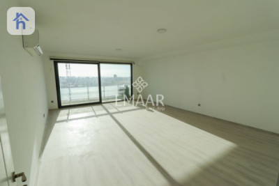 Spacious 4 Bedroom Apartment in 4 Tower Resim 4