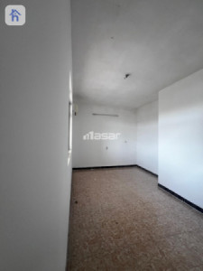 Spacious House with Multiple Rooms image 8