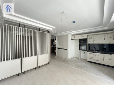 Modern Studio Apartment in Rami Towers image 2
