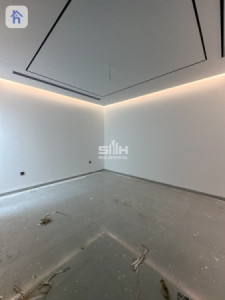 Spacious House in Dream City image 22