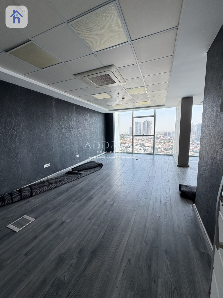 Modern Office Space in Empire Business Towers