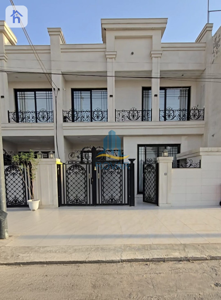 منزل مقابل الحديقة