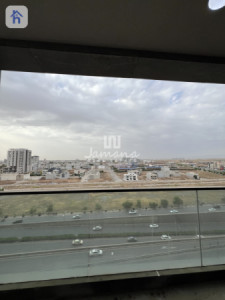 Modern 2 Bedroom Apartment in Sky Towers Image 8