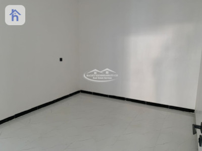 Family Home with 5 Bedrooms Resim 7