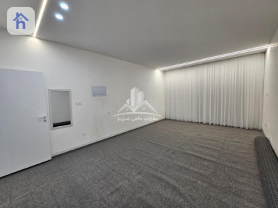 منزل مقابل الحديقة صورة 13