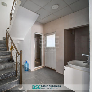 Spacious 4-Bedroom House for Rent image 10