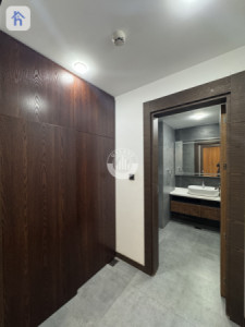 Modern Apartment with 4 Bedrooms Resim 13