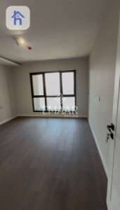 Modern one-bedroom apartment for rent image 6