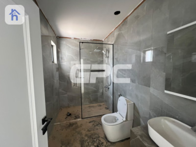 Corner House Image 17