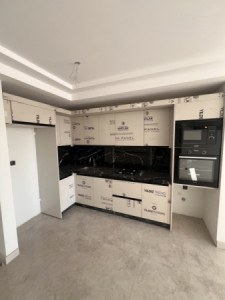 Modern Apartment image 2