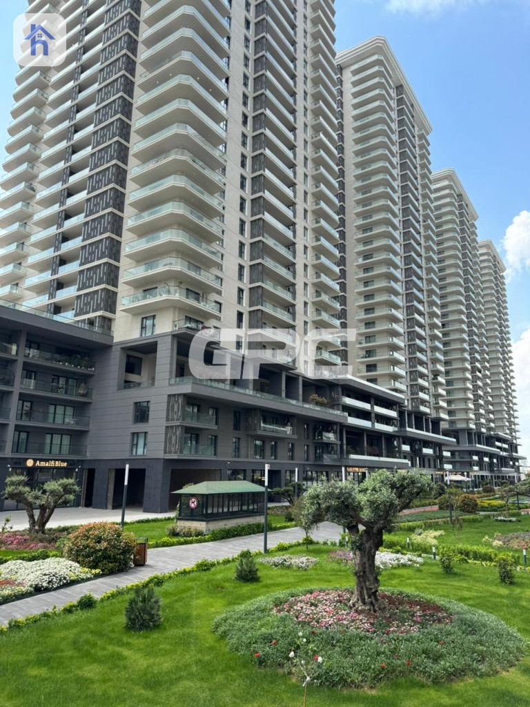 Modern 1 Bedroom Apartment in Rami Towers