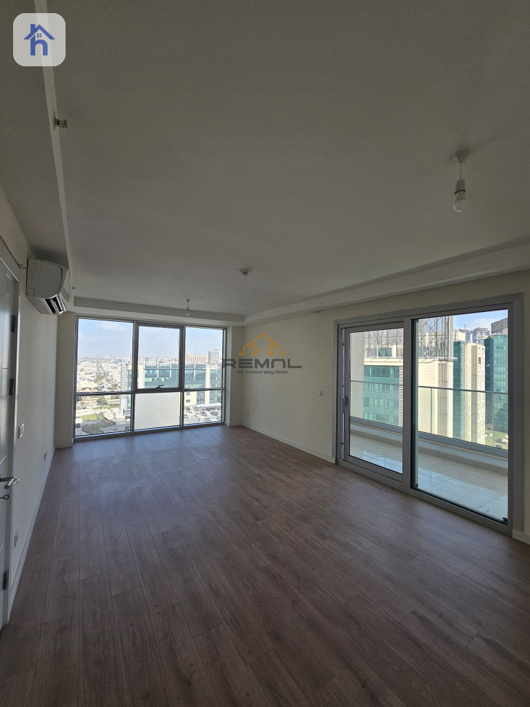 شوقەیەکی مۆدێرن لە ئیمپایەر وینگز