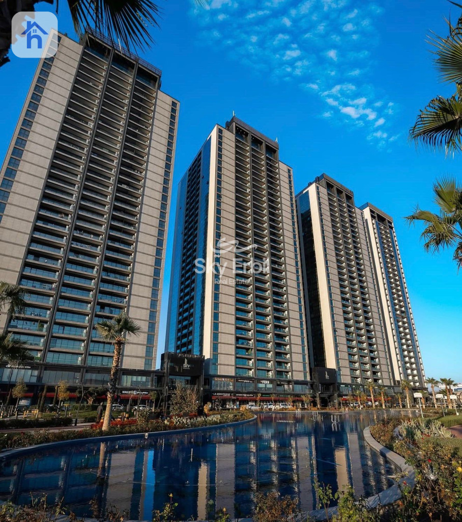 Spacious Apartment with Stunning Views