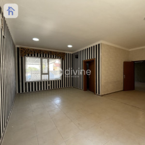 Spacious House For Sale in Italian Village 2 image 2