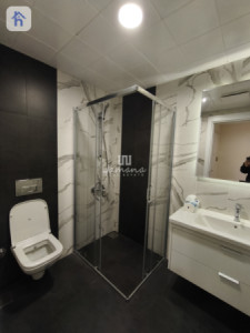 Modern Apartment in Empire Wings Resim 6