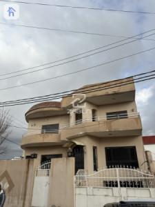 Spacious House for Rent in Old Ankawa image 1
