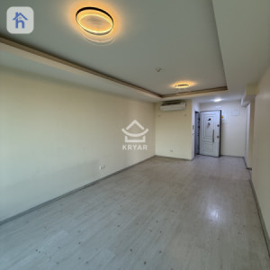 Modern Apartment with 1 Bedroom image 2