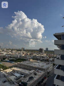 Spacious Apartment in Cavalli Tower image 12