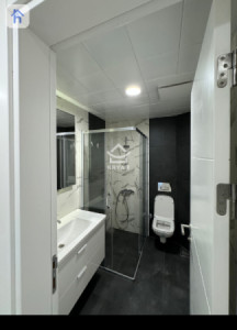Spacious 2-Bedroom Apartment Image 6