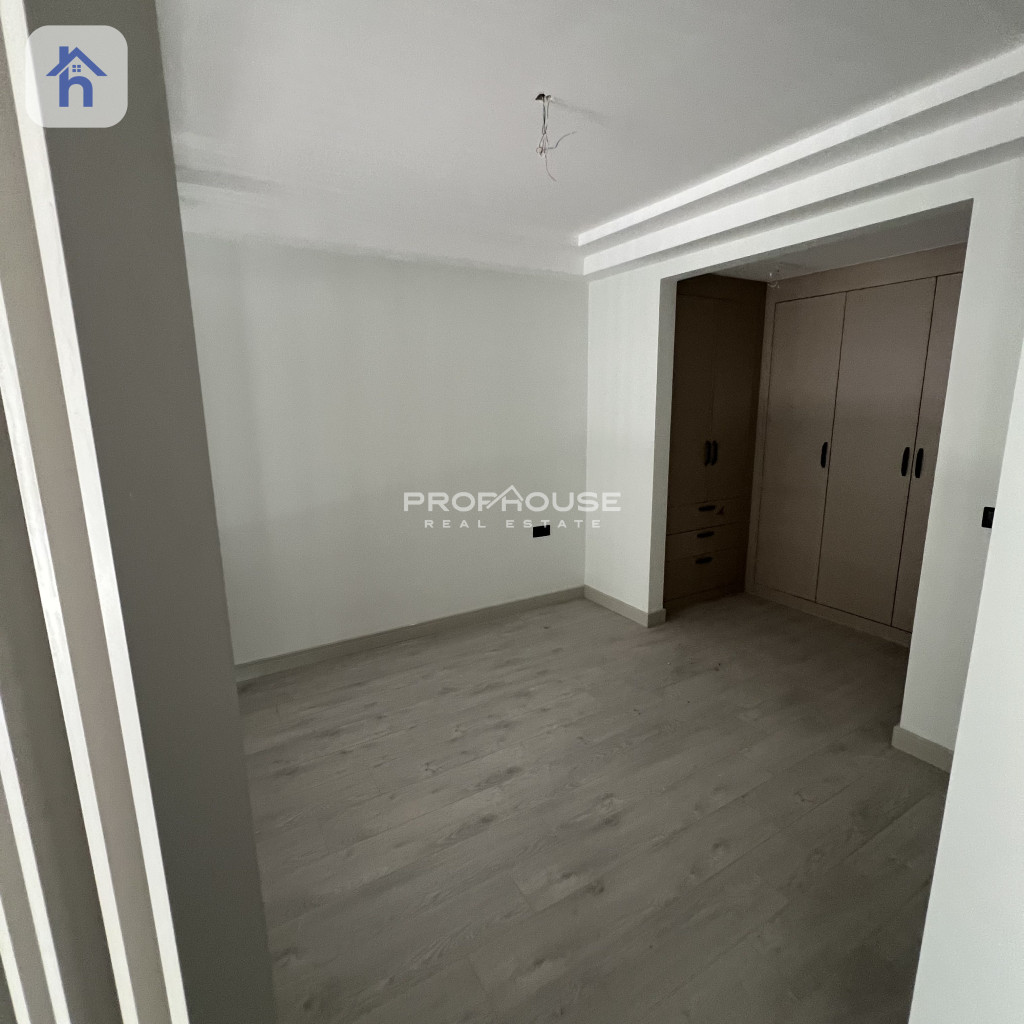 Modern apartment with stunning views Resim 2