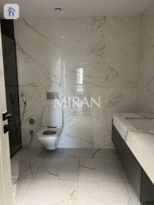 Spacious Apartment with 2 Bedrooms Resim 3