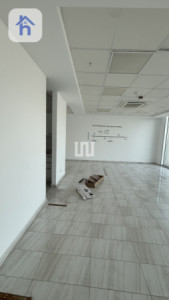 Spacious office with kitchen image 4