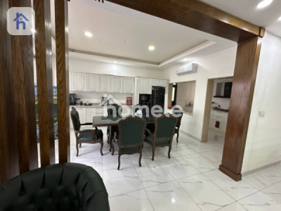 Modern House Image 6