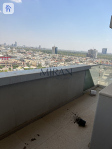 Modern Apartment in Star Towers image 8