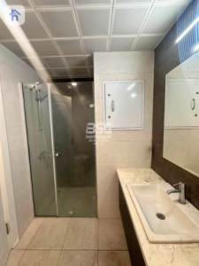 شوقەیەکی ئارام و یەک ژووری نوستن و دیمەنێکی نایابی هەیە وێنە 6