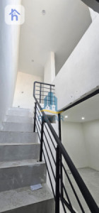 Beautiful House in Brayaty image 13