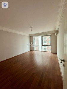 Spacious Apartment in New Eskan Image 4