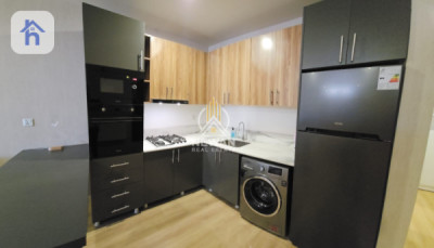 Studio Apartment in White Towers Image 3