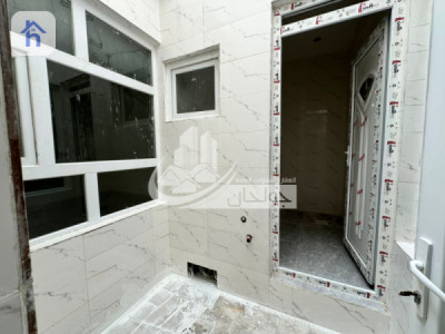 House One Floor and Half Resim 5