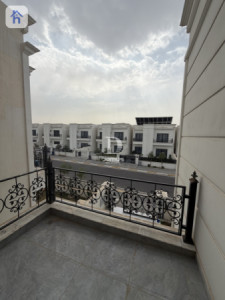 New House image 17