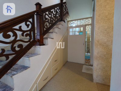 Spacious Family Home with Ample Space image 9