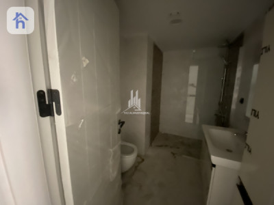 Cozy Studio Apartment in Rami Towers Image 7