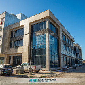 Spacious Commercial Building for Lease image 1
