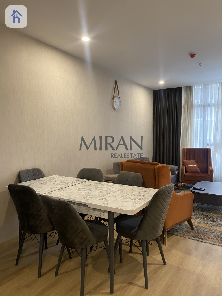 Spacious Apartment with Great View Image 2