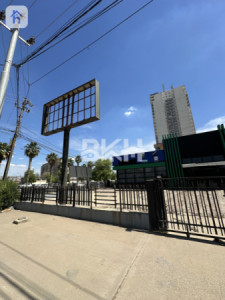 Perfect Investment Opportunity, Prime Location — 1