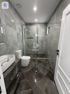 New House image 23