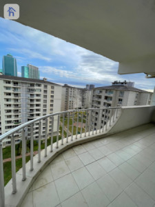 شقة فخمة بـ 3 غرف نوم صورة 11