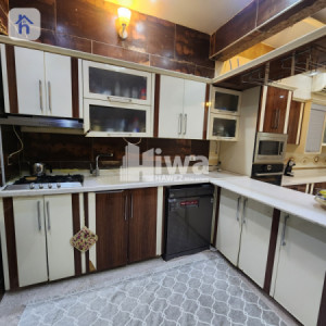 Spacious Family Home in Bakhtyari Image 6