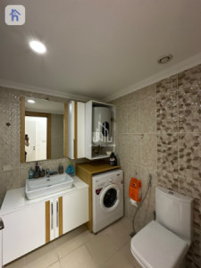 Modern Apartment Image 11