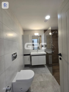 شوقەیەکی مۆدێرن دوو ژووری نوستن لە ڕامی تاوەر وێنە 3